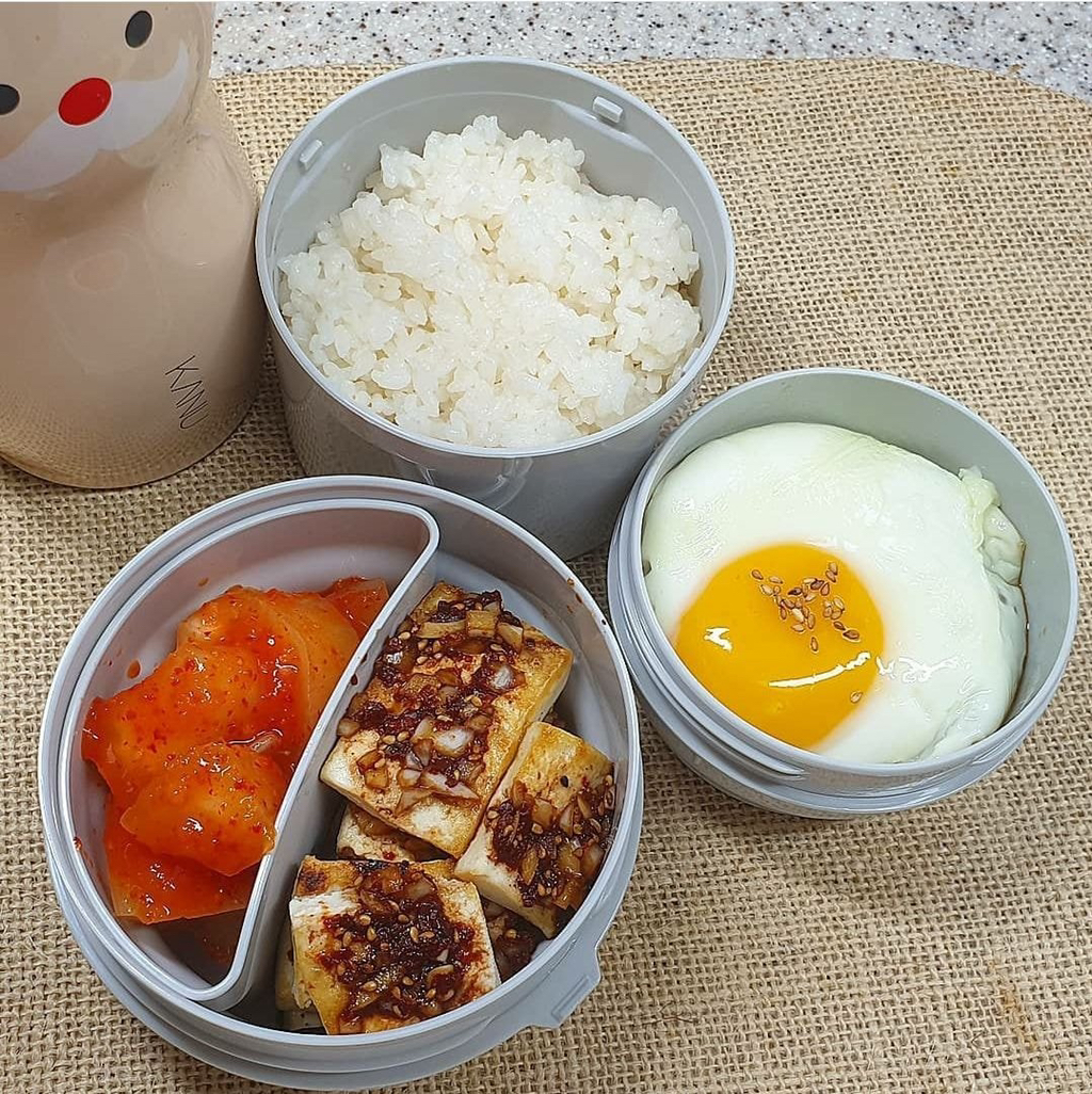 2d1e98b16c29a89e042d874427a1ceb586803f74