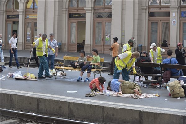 무슬림 난민들을 받아줬다가 헬게이트 된 유럽 상황 | 인스티즈