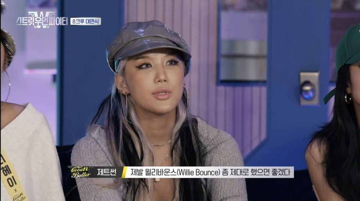 5cde2333386e36378cfa0ed5d7cfd7932df4ba8e