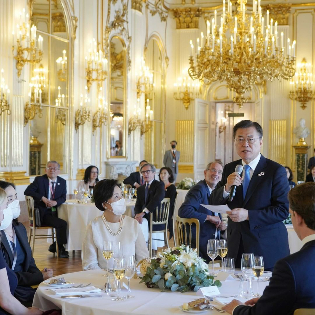 정성 가득 담아서 문재인 대통령을 대접한 오스트리아.jpg | 인스티즈