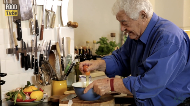 이탈리아 쉐프가 알려주는 정통 까르보나라 만들기.gif | 인스티즈