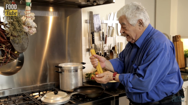 이탈리아 쉐프가 알려주는 정통 까르보나라 만들기.gif | 인스티즈