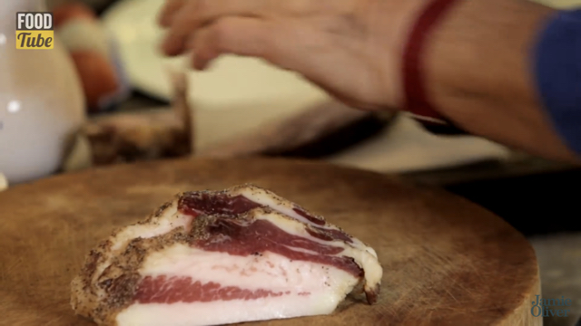 이탈리아 쉐프가 알려주는 정통 까르보나라 만들기.gif | 인스티즈