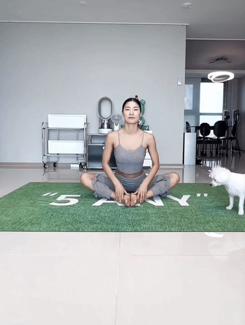 가로로 다리 찢는 방법🧘��‍♀️ | 인스티즈