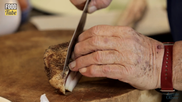 이탈리아 쉐프가 알려주는 정통 까르보나라 만들기.gif | 인스티즈