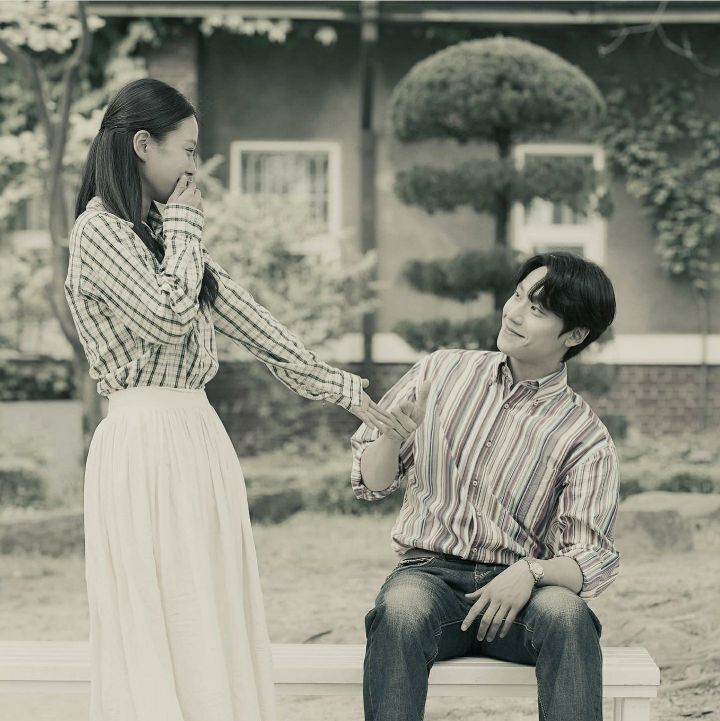 [오월의청춘] 답장 없는 편지 쓰는 거 이제 안 할래요.gif | 인스티즈