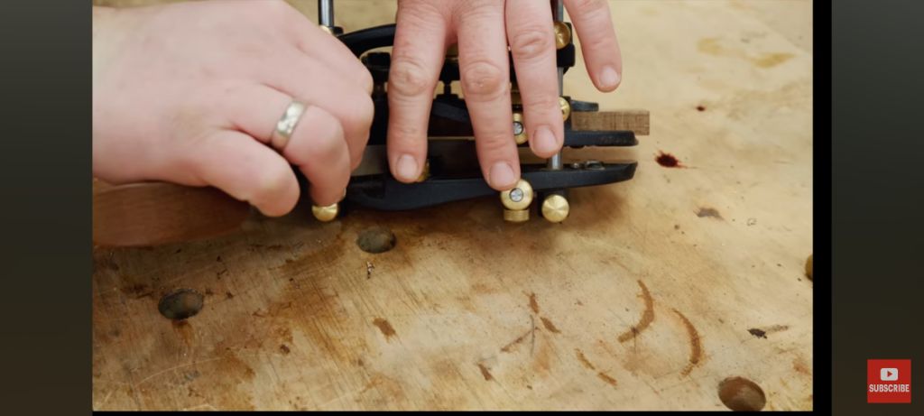 페인트칠 한 원목가구 복원하기 | 인스티즈