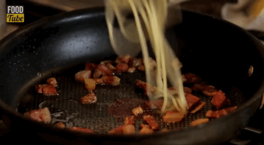 이탈리아 쉐프가 알려주는 정통 까르보나라 만들기.gif | 인스티즈