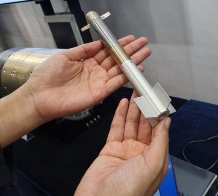 우크라이나에 보내는 한국군 군복.jpg | 인스티즈