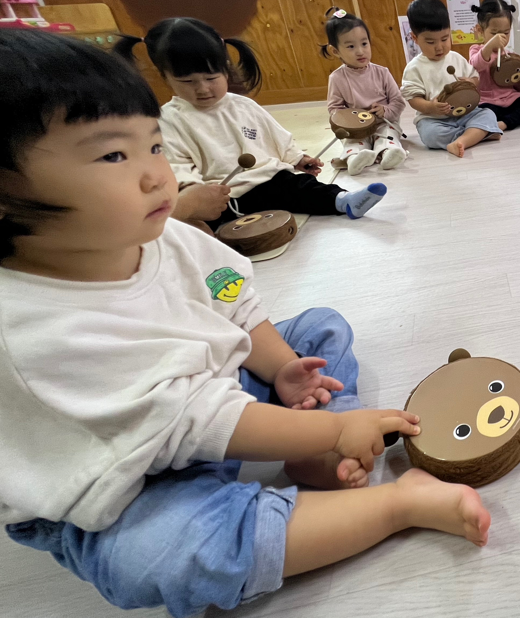 모네뮤직 이미지