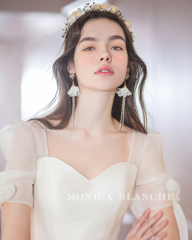 모니카 이미지