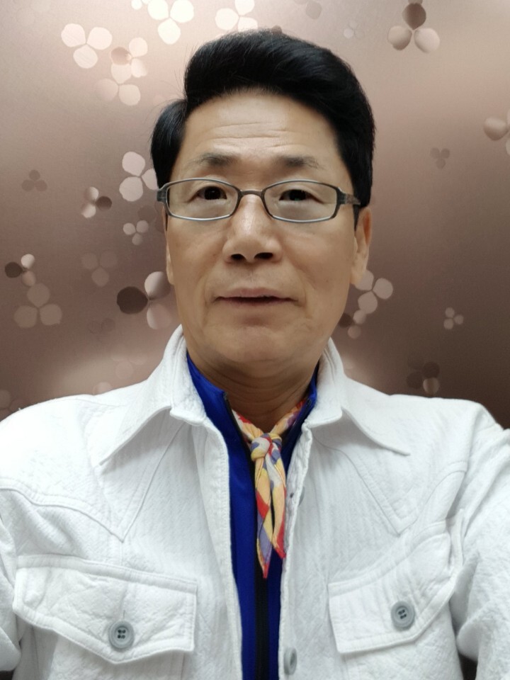 Moon.문.文 이미지