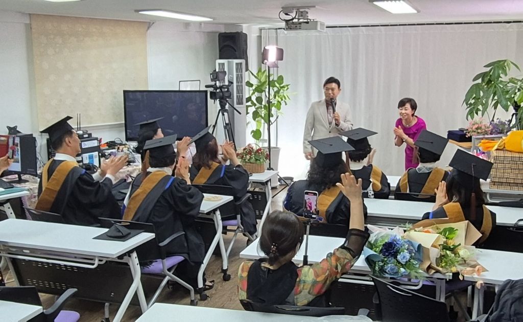 봉숭아학당문화혁신학교 이미지