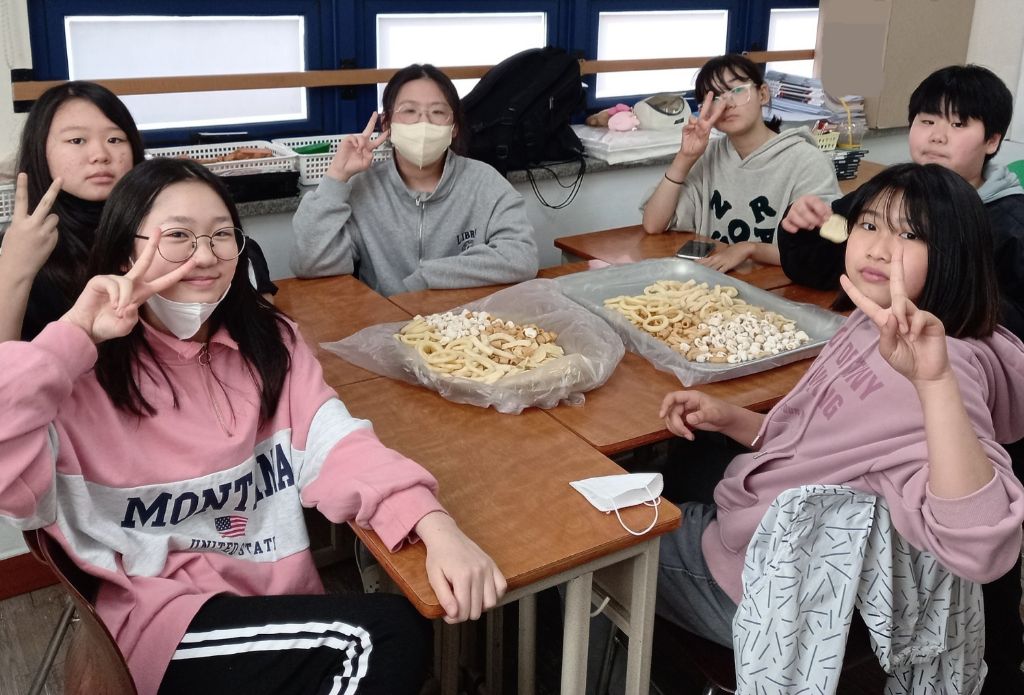 과자와친구들 이미지
