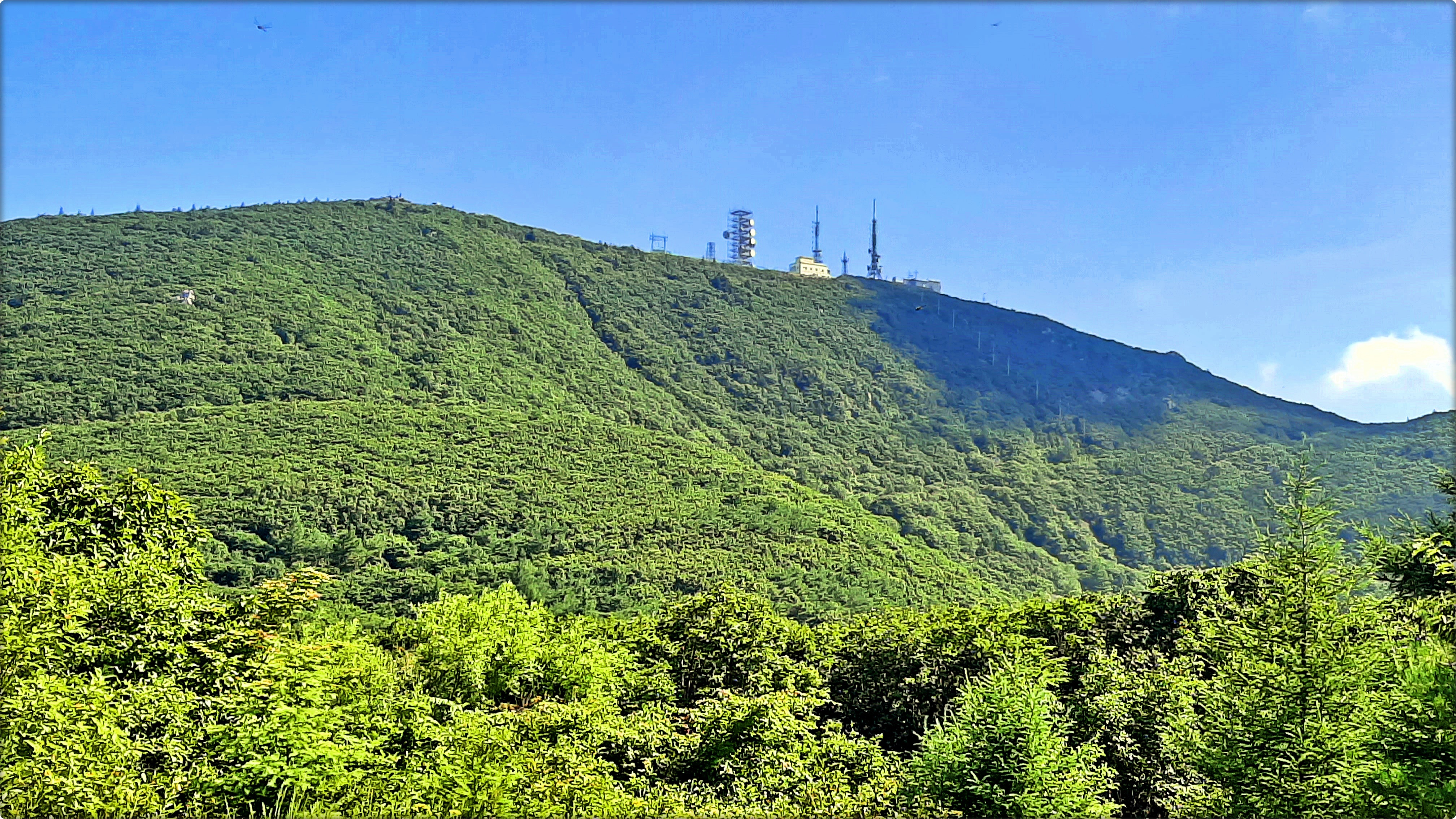 정상 조망 이미지