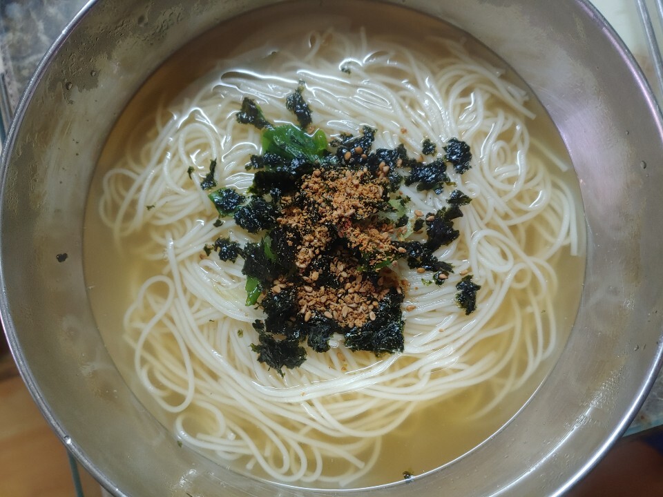 국수한그릇 이미지