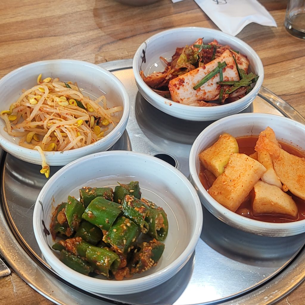 촌동네육회 이미지
