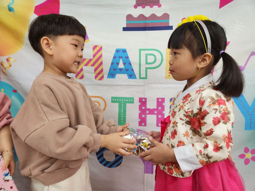 영찬 이미지