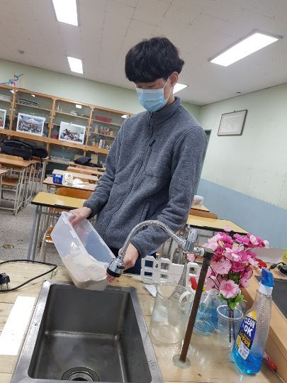 몰드와캐스트 이미지