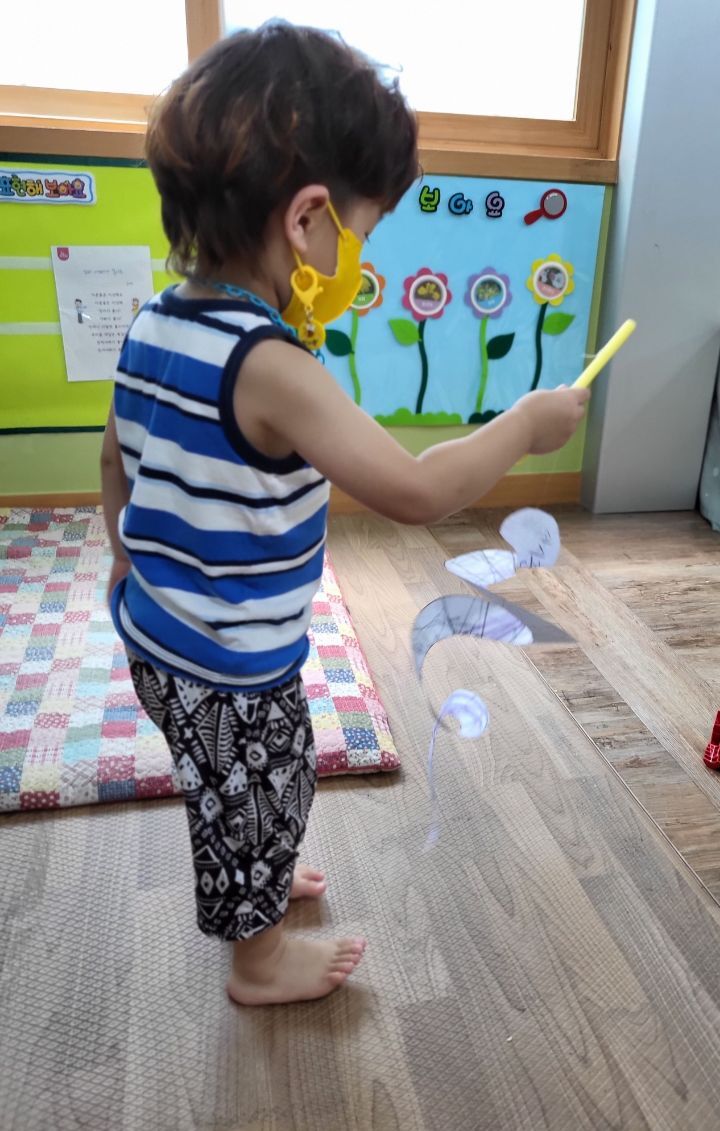 스윽 이미지