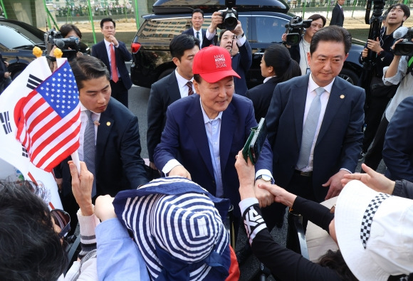 [포토] '대국민 사과는 없다' | 인스티즈