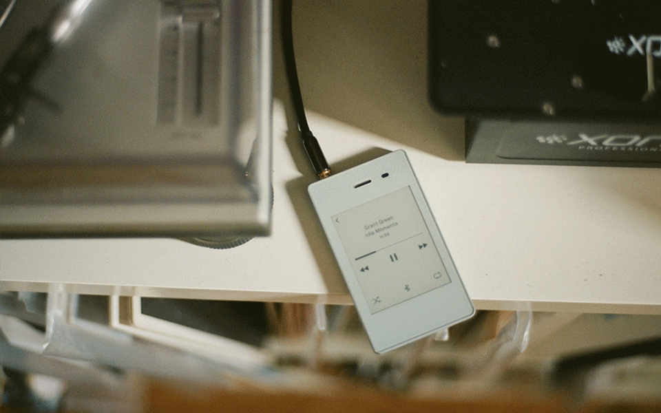 최소한의 기능만 맞춘 디지털 디톡스 휴대폰 | 인스티즈