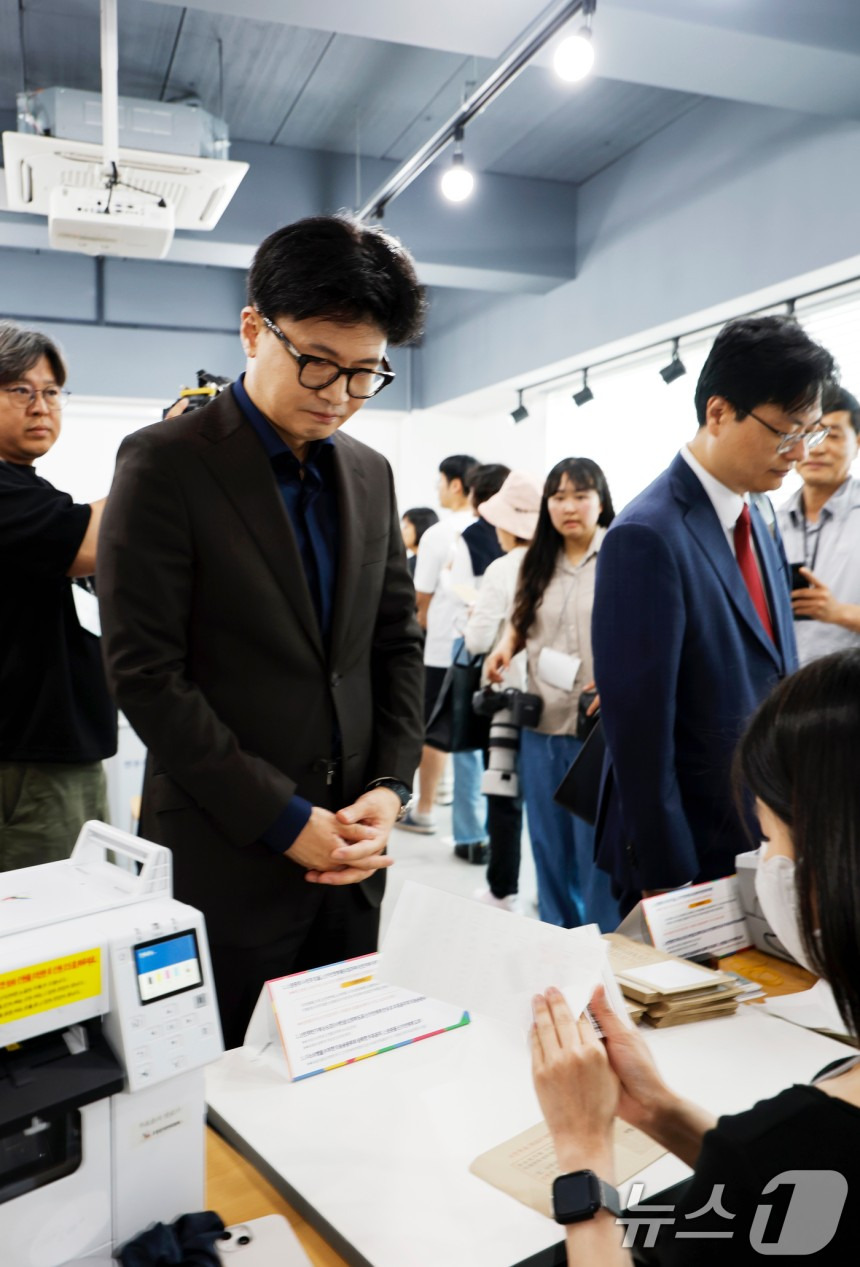 한동훈 투표룩 비교 | 인스티즈