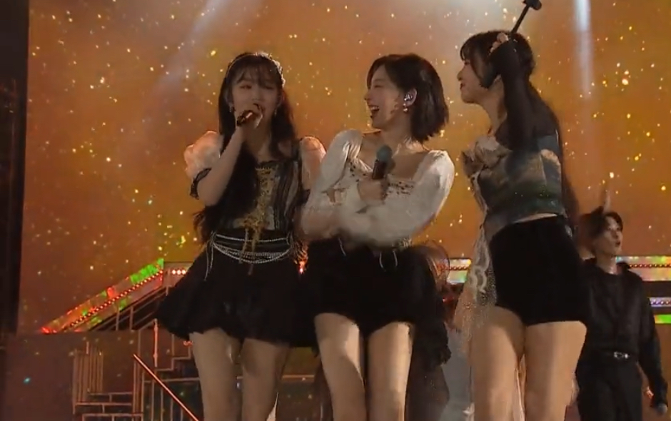 컨디션 난조로 불참공지가 떴지만 기다린 팬들을 위해서 무대에 오른 아이린 | 인스티즈