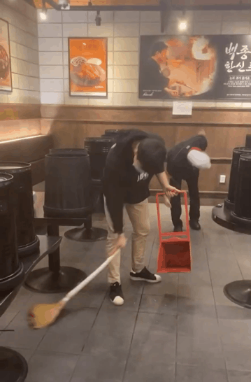 ENFP와 INTJ | 인스티즈