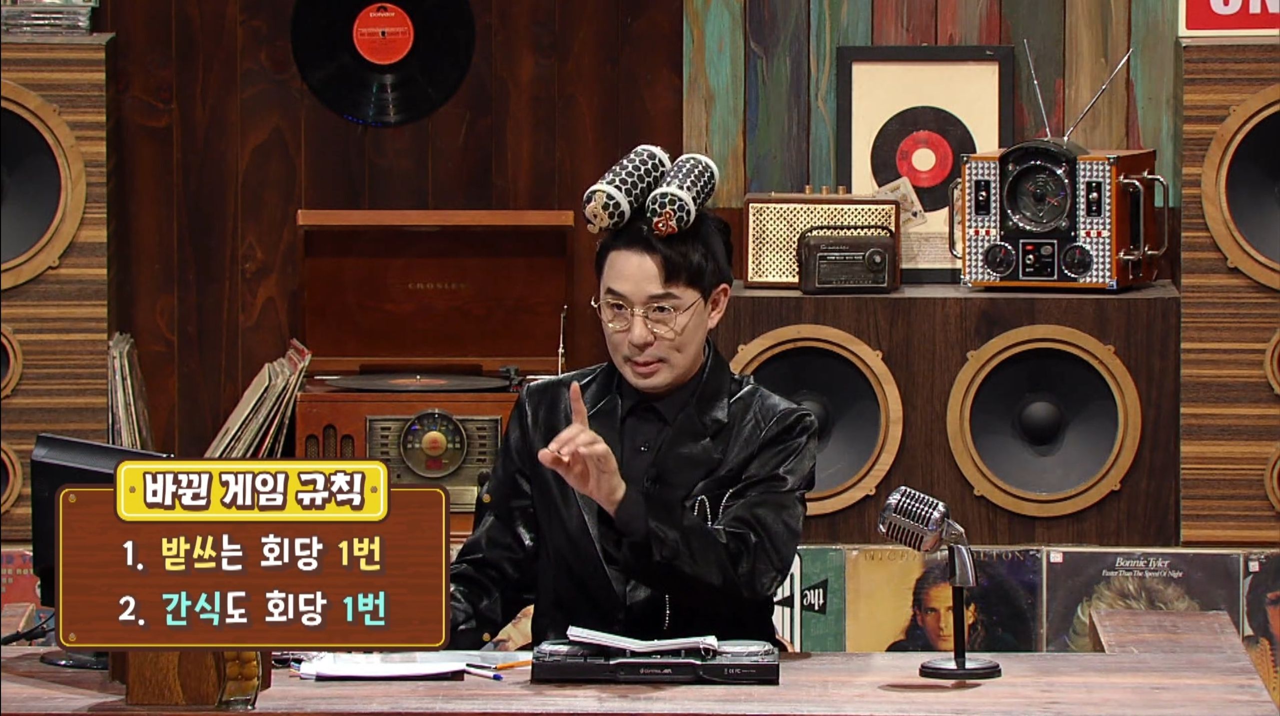 아이돌들에게 아이돌 노래 받아쓰기를 시키면 안 되는 이유.jpg (티빙 놀토 스핀오프 아받대 첫 공개) | 인스티즈