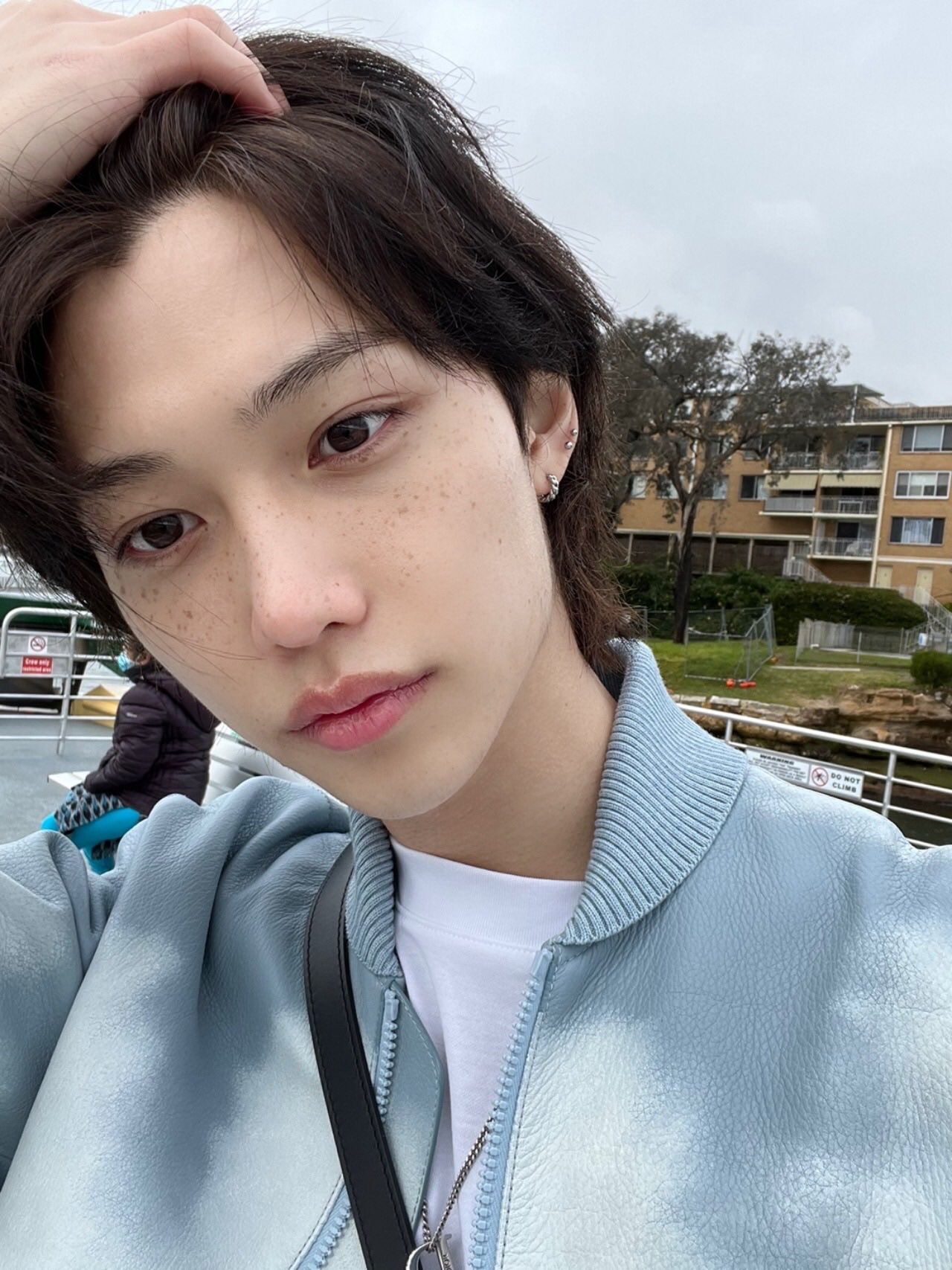 데뷔 7년차인데 흑발 활동 1나번만 한 스트레이키즈 필릭스.jpg | 인스티즈