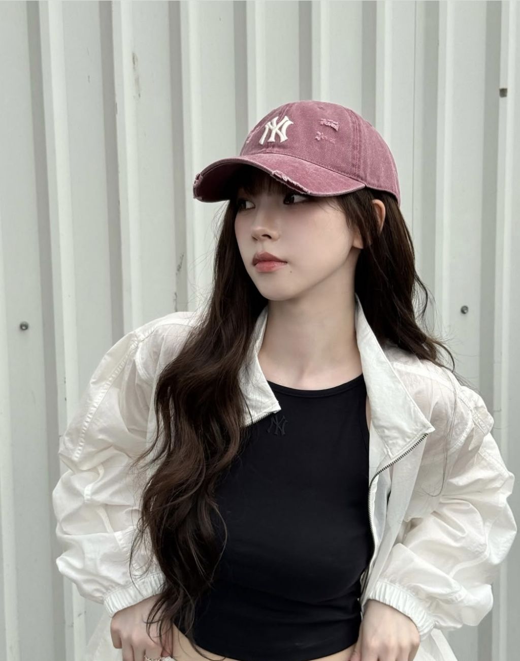 카리나의 온오프 모먼트 확실한 착장 모음.jpg | 인스티즈