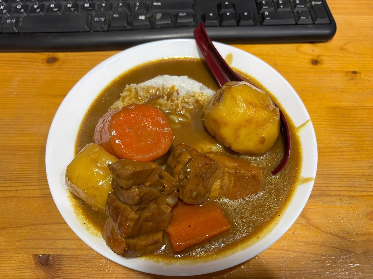 카레 만들면서 권력 과시하기 | 인스티즈