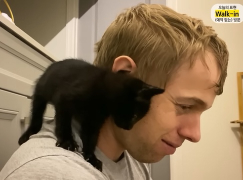 체리한테 동물은 어떻게 대해야 하는지 잘 알려준 것 같은 유투버 올리버쌤 | 인스티즈