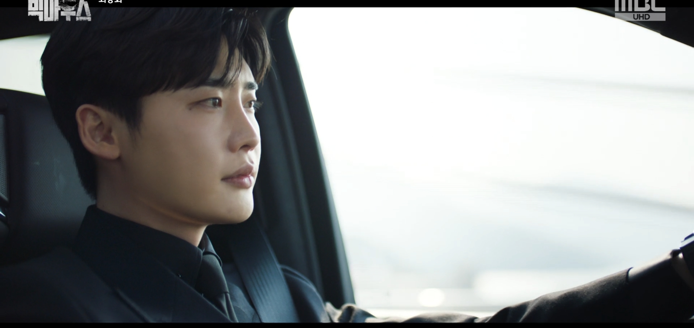 058bdff242917f0b3a91171a7aa7a070e8d4eeb5