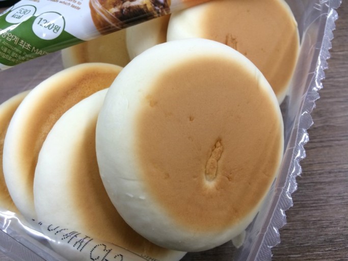 한 번 먹기 시작하면 끝도 없이 들어간다는 그 빵.jpg | 인스티즈