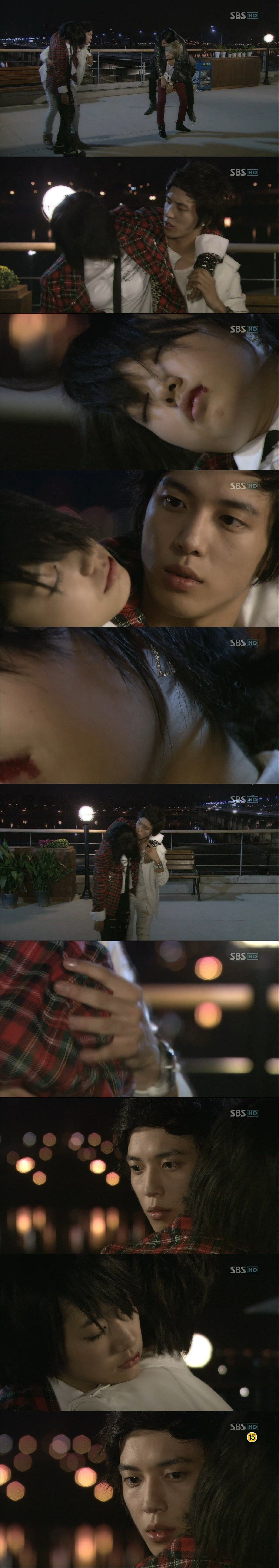 [미남이시네요] 쌍둥이 오빠대신 남자아이돌이 되서 멤버들을 모두 꼬시는 어리버리 수녀지망생 고미녀jpg | 인스티즈