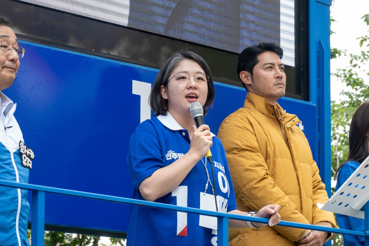 민주당한테 후보자 추천 철회 통보한 용혜인 당대표.twt | 인스티즈