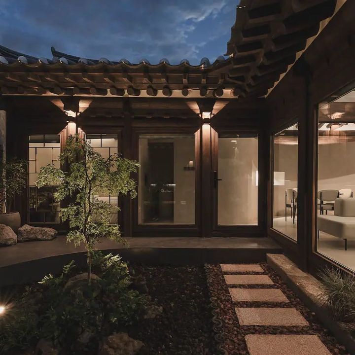 에어비앤비에서 한옥이 전세계적으로 인정받는 아름다운 건축물로 인정되어.twt | 인스티즈