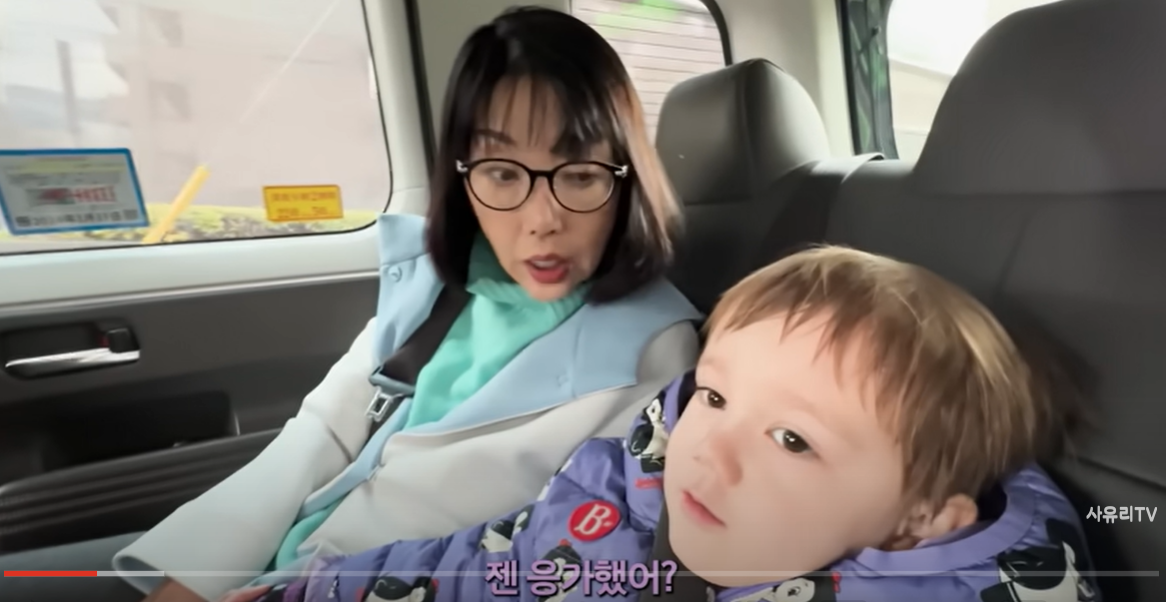 소외감 느낄까봐 일본어로 말하는 똑쟁이 사유리 아들 | 인스티즈