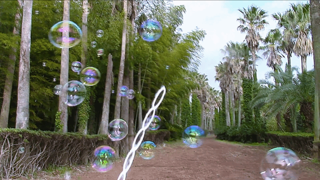 뉴진스 버블검 뮤직비디오 감독이 쓴 작업 후기 | 인스티즈