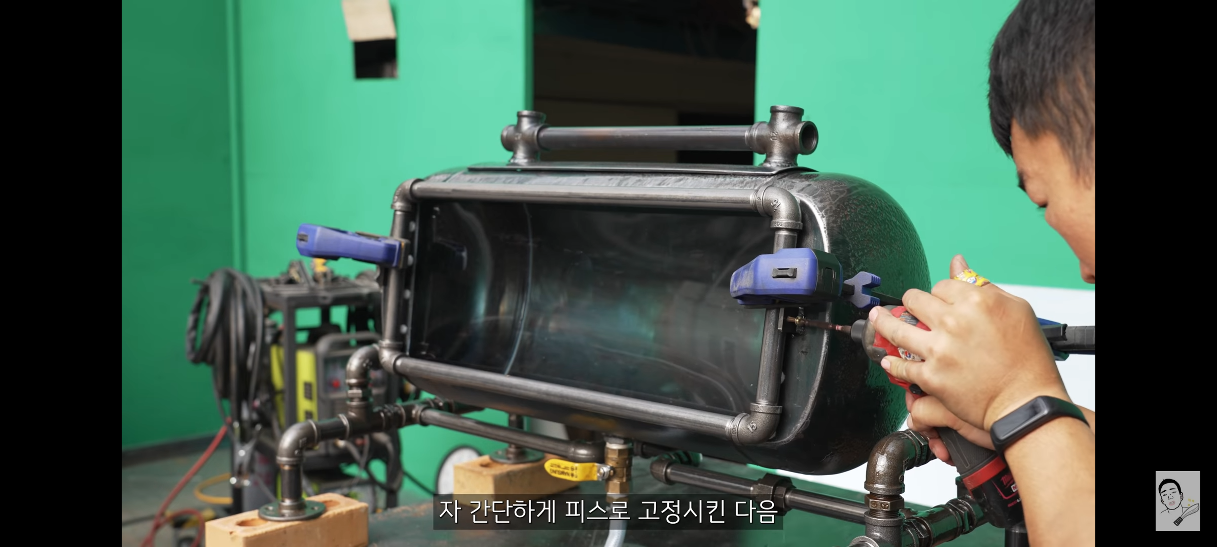 버려진 가스통으로 스팀펑크 어항 만들기 | 인스티즈