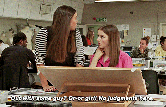 런던 대학에 합격해서 여성전용 하숙집에서 살게됐는데... | 인스티즈