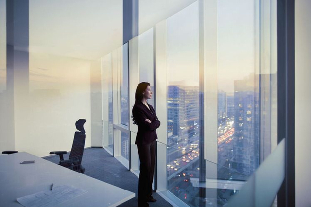 350경으로 화끈하게 살기 vs 350억으로 유유자적 살기 | 인스티즈