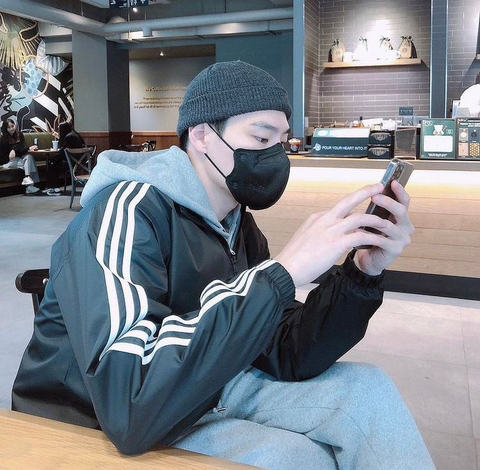 잘생긴 건 어딜가나 통하는구나 증명한 케이스 ⬅️NEW 버전 | 인스티즈