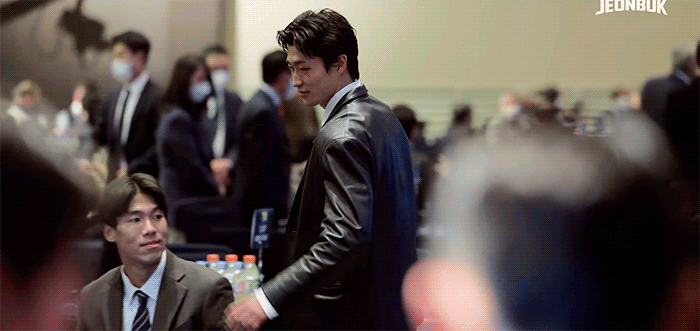 전종서 주연 조규성 그라데이션으로 닮은거같은 달글 | 인스티즈