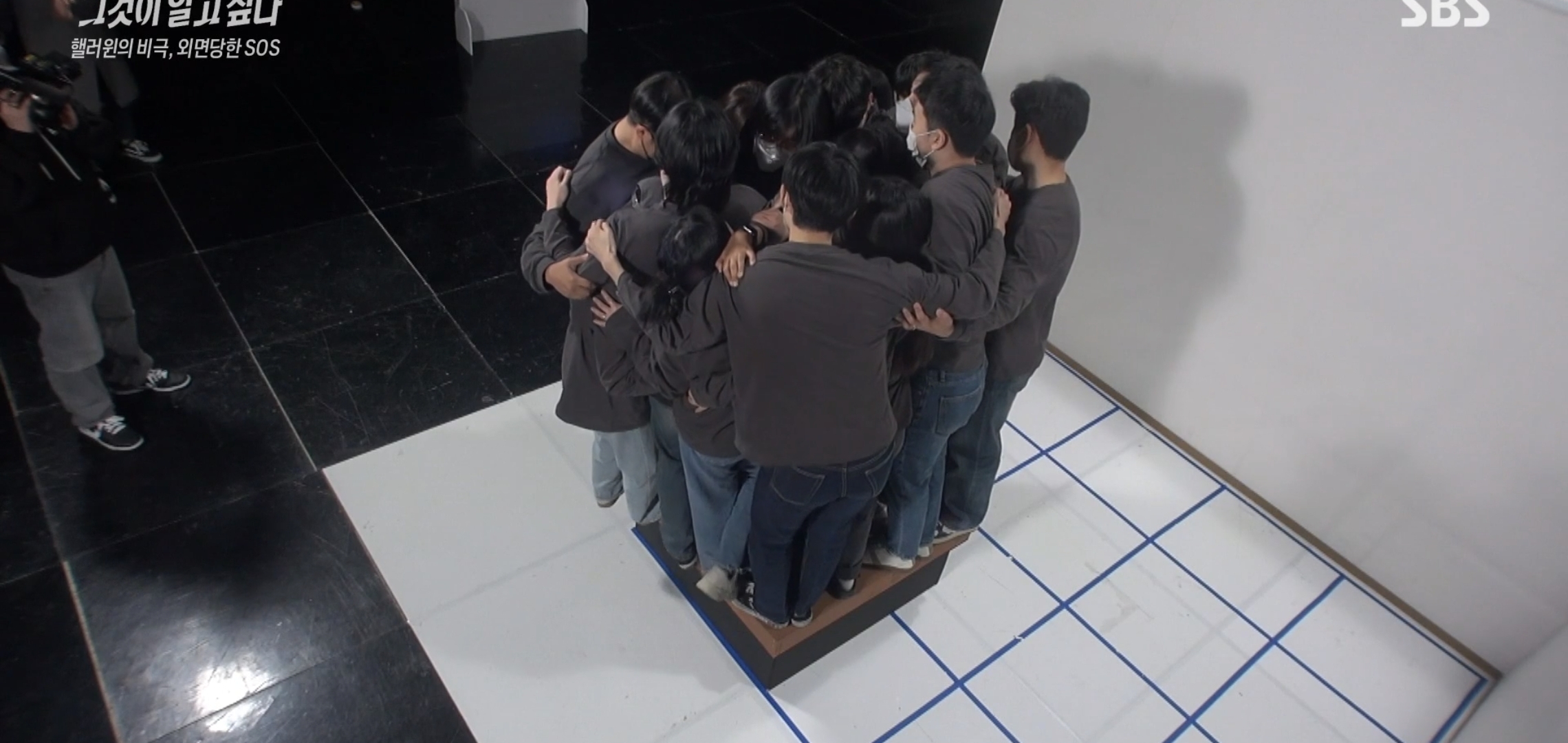 [그알] 이태원 참사가 밀어남들, 토끼머리띠남 탓이 아니라는 전문가들.jpg | 인스티즈