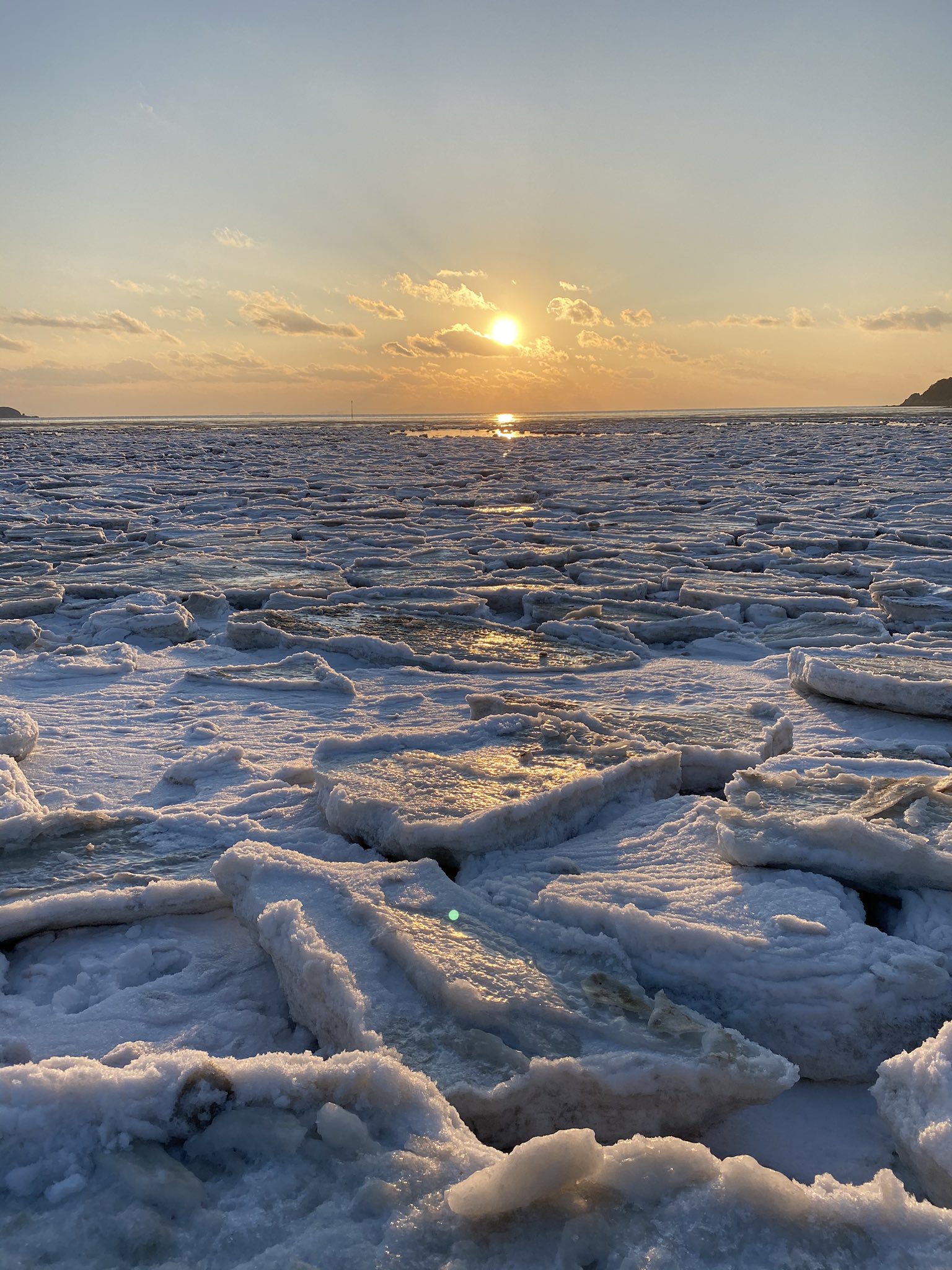 아이슬란드까지 갈 것도 없다 인천 앞바다에서 이런 아름다운 경관을 볼 수 있는데 | 인스티즈