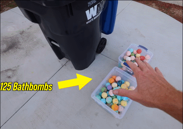 지구 니들 혼자 쓰냐고 욕고있는 해외 유튜버 | 인스티즈