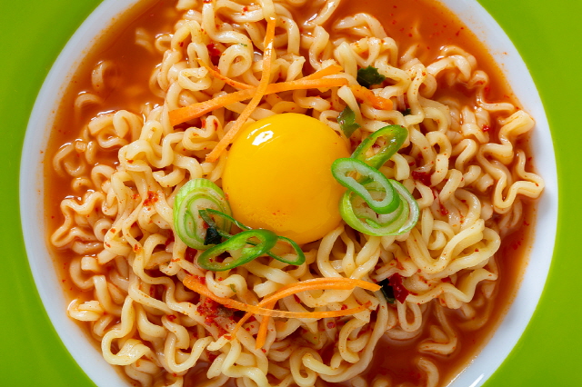 한국의 K–딸이 겪는 흔한 차별 | 인스티즈